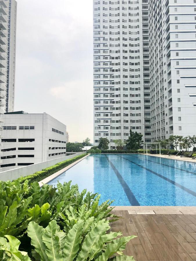 Myrvin At Grass Residences, Qc マニラ市 エクステリア 写真