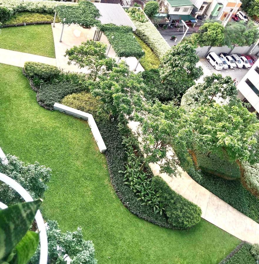 Myrvin At Grass Residences, Qc マニラ市 エクステリア 写真