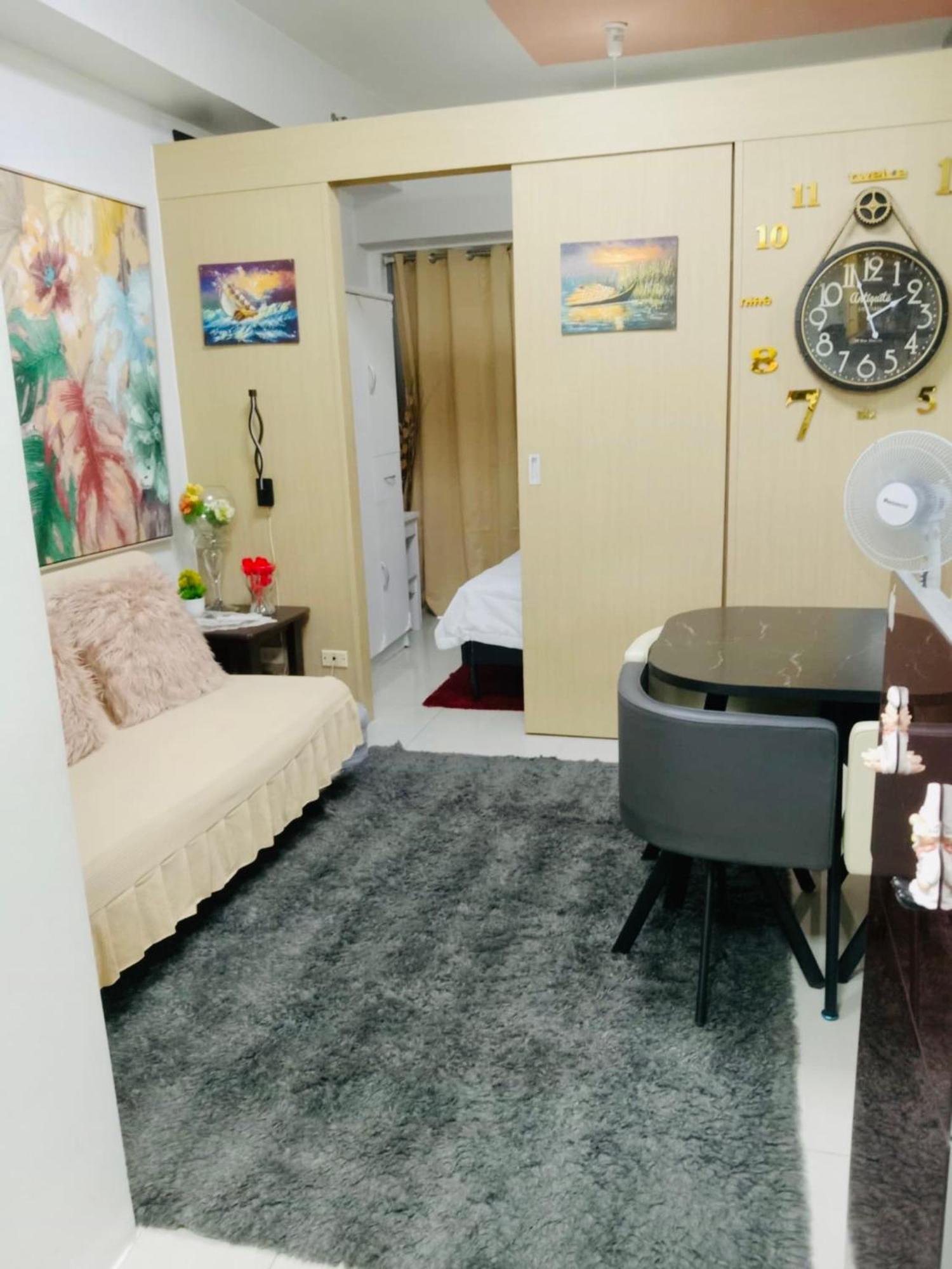 Myrvin At Grass Residences, Qc マニラ市 エクステリア 写真