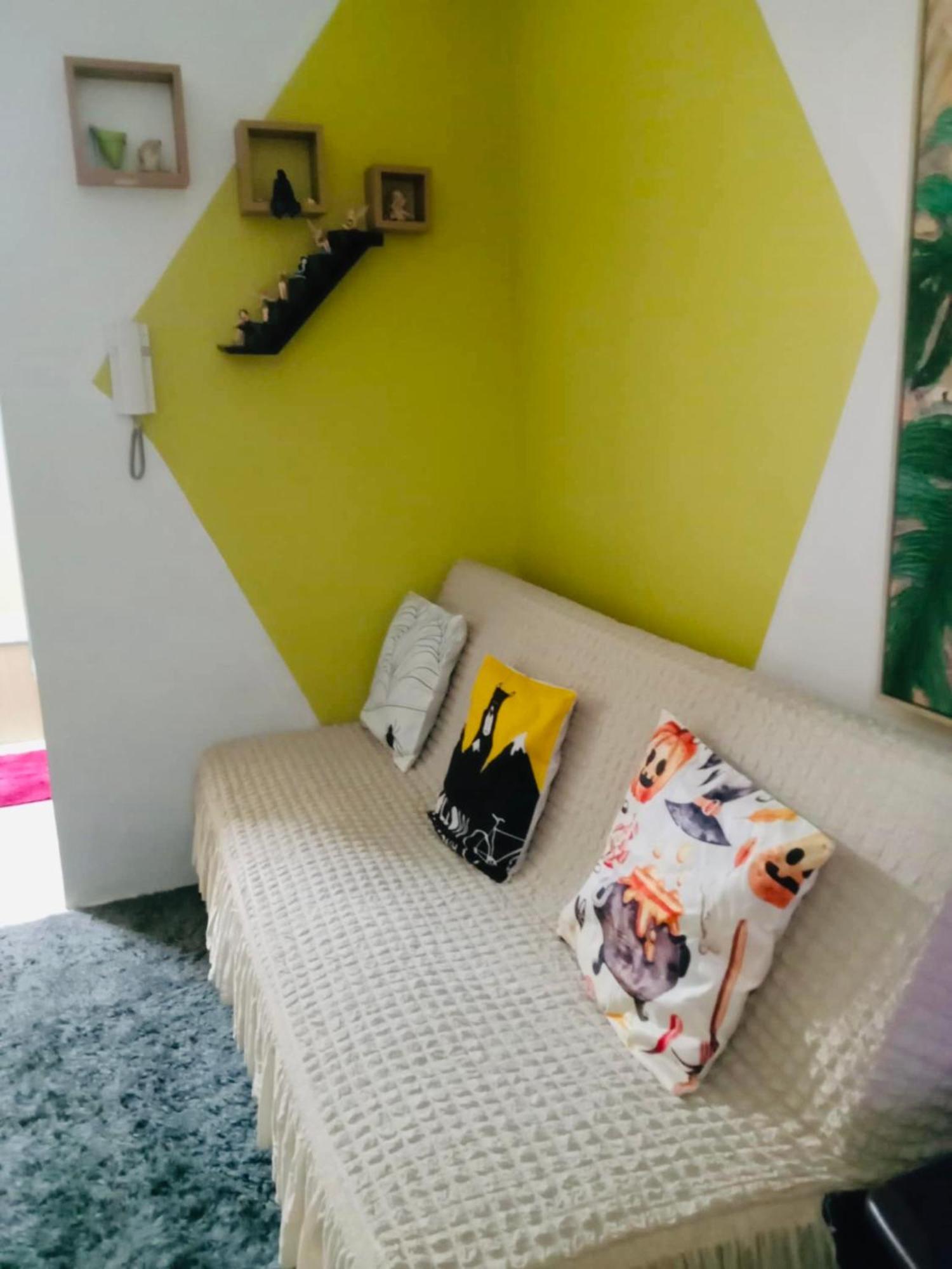 Myrvin At Grass Residences, Qc マニラ市 エクステリア 写真